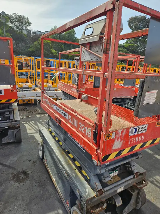 2013 Skyjack SJIII3219 Scissor Lift
