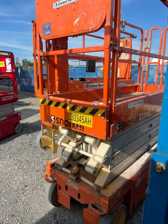 2019 Snorkel S3226E Scissor Lift