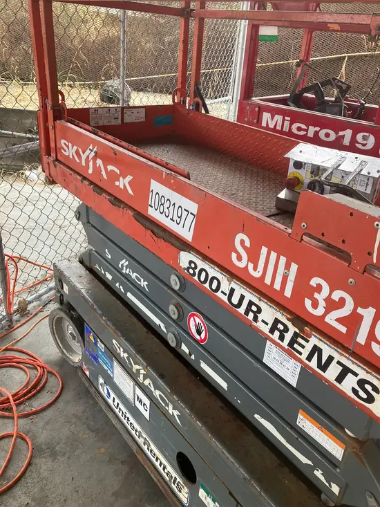 2018 Skyjack SJIII3219 Scissor Lift