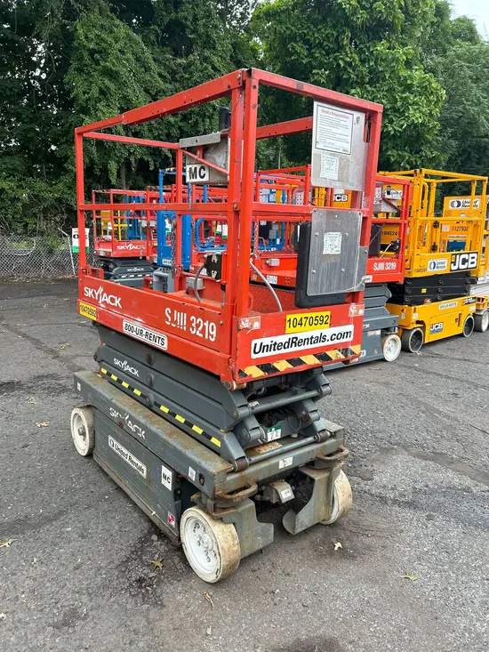 2016 Skyjack SJIII3219 Scissor Lift