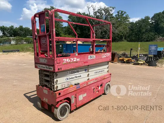 2019 MEC 2632SE Scissor Lift