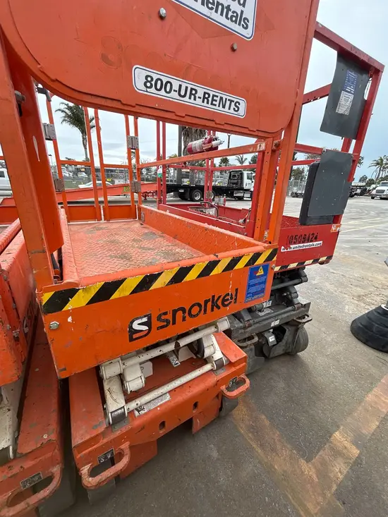 2019 Snorkel S3219E Scissor Lift