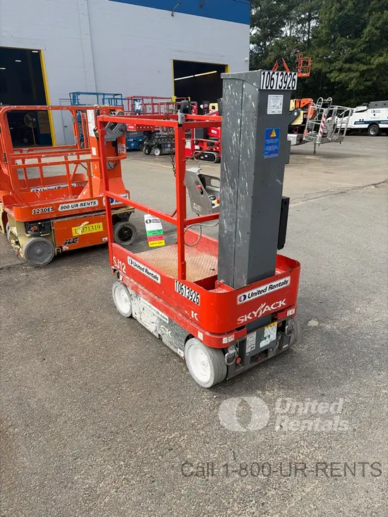 2017 Skyjack SJ12 Self-Propelled One-Person Lift