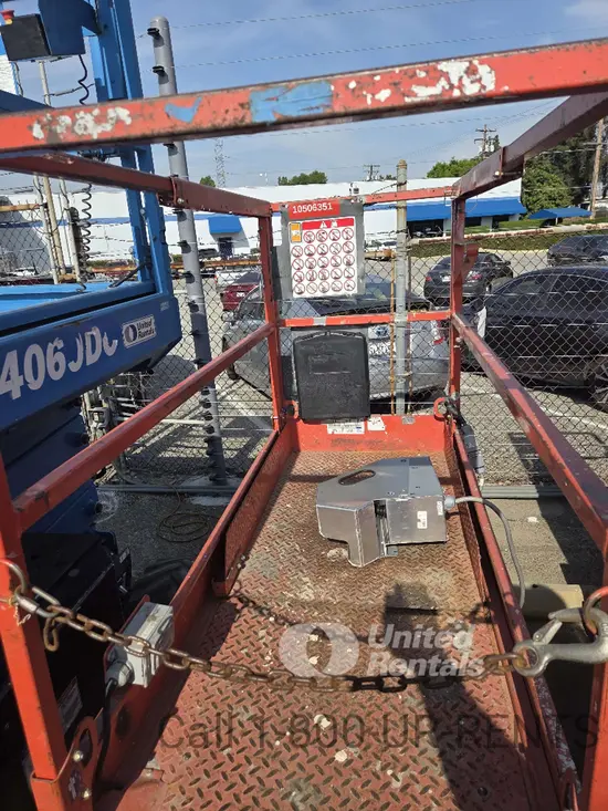 2016 Skyjack SJIII3219 Scissor Lift