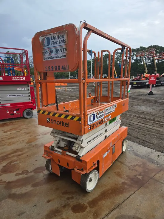 2021 Snorkel S3219E Scissor Lift