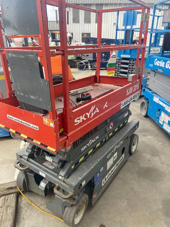 2016 Skyjack SJIII3219 Scissor Lift