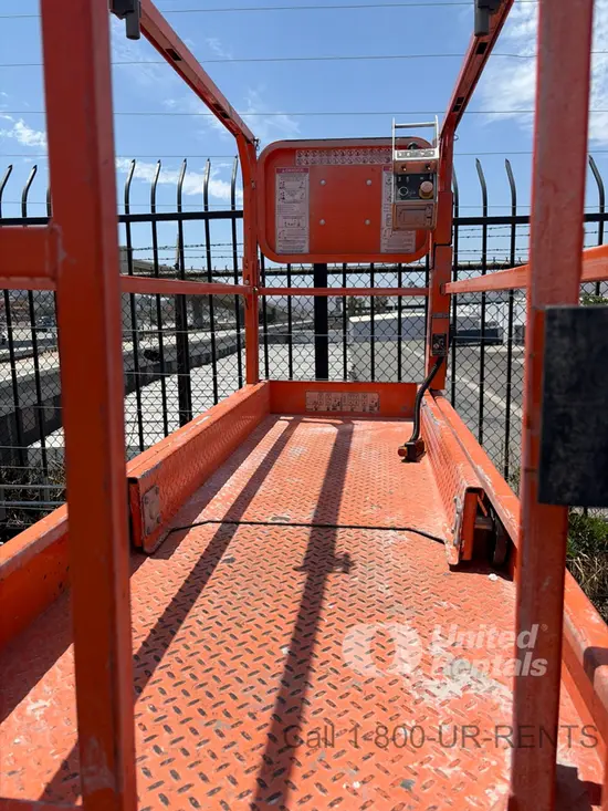 2019 Snorkel S3226E Scissor Lift