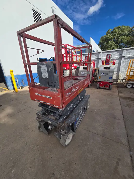 2018 Skyjack SJIII3219 Scissor Lift