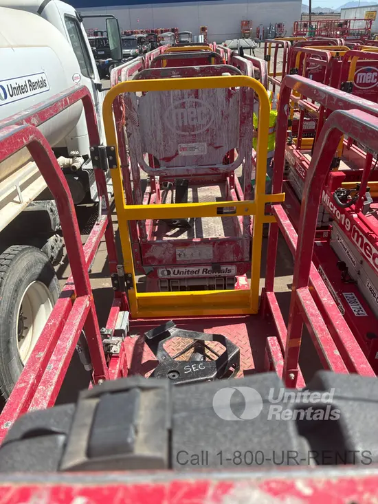 2018 MEC MICRO 19 Scissor Lift
