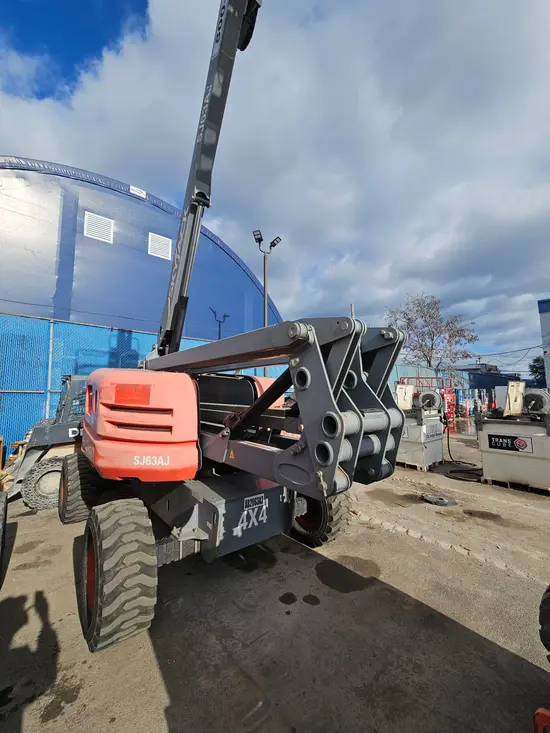 2016 Skyjack SJ63AJ Articulating Boom Lift