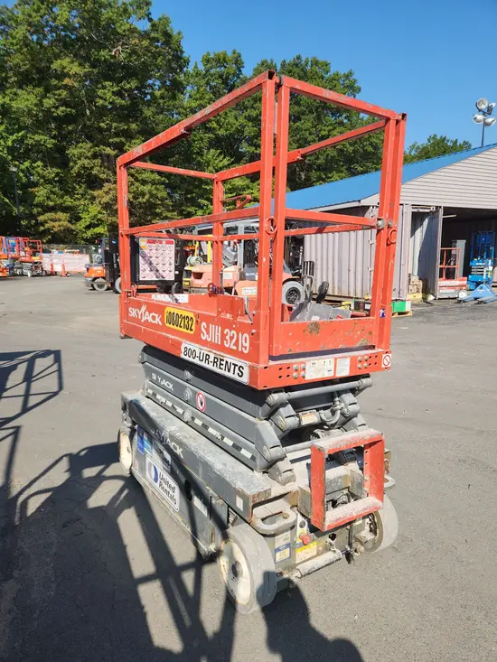 2018 Skyjack SJIII3219 Scissor Lift