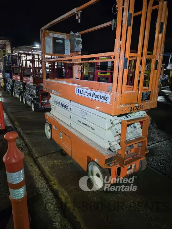 2020 Snorkel S3226E Scissor Lift