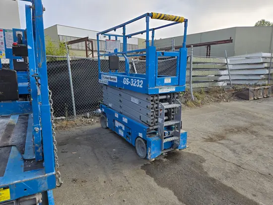 2019 Genie GS-3232 Scissor Lift