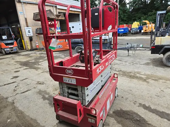 2019 MEC 1330SE Scissor Lift