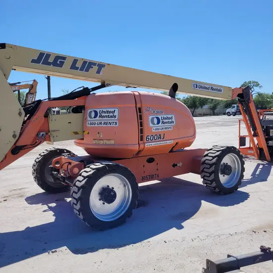 2017 JLG 600AJ Articulating Boom Lift