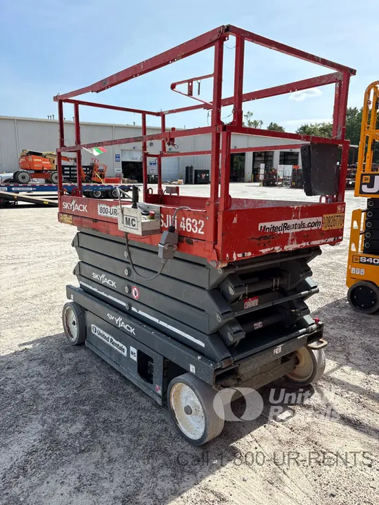 2018 Skyjack SJIII4632 Scissor Lift