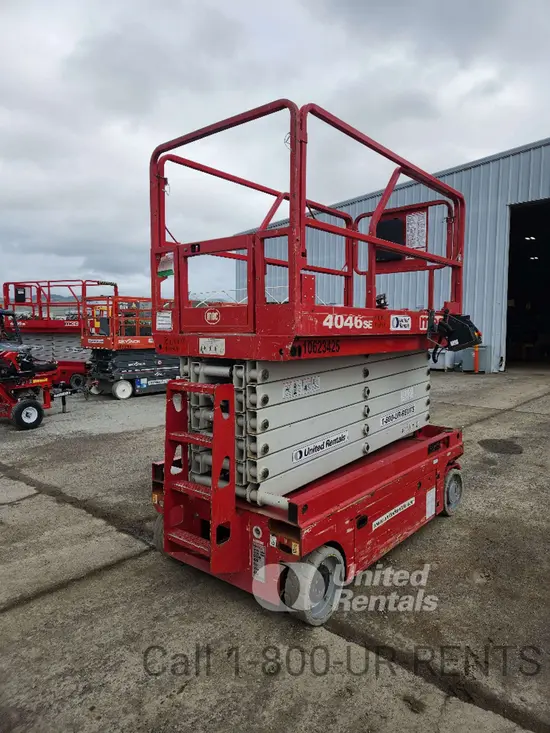 2017 MEC 4046SE Scissor Lift