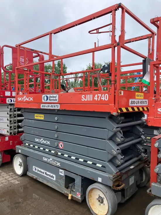 2016 Skyjack SJIII4740 Scissor Lift