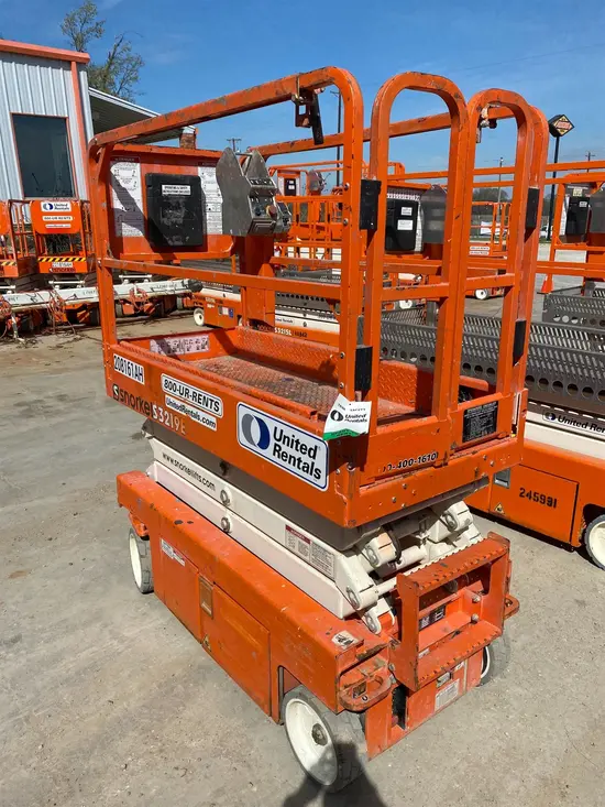 2018 Snorkel S3219E Scissor Lift