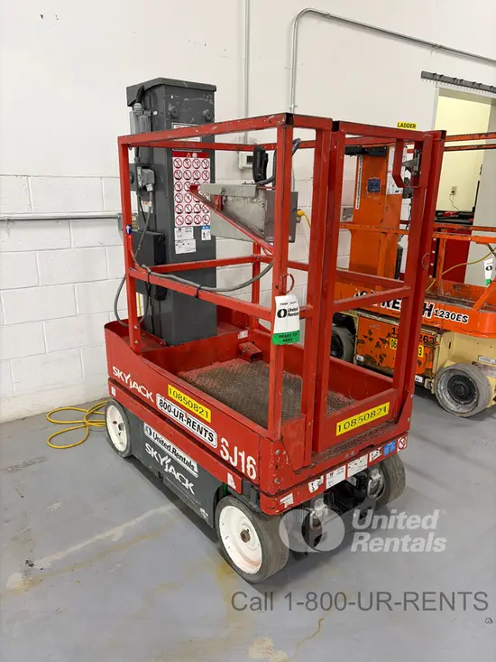2018 Skyjack SJ16 Self-Propelled One-Person Lift