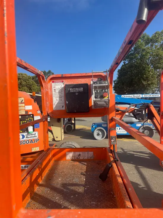 2019 Snorkel S3219E Scissor Lift