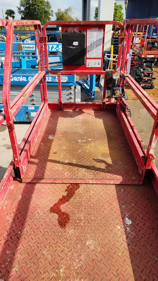 2017 MEC 4555SE Scissor Lift