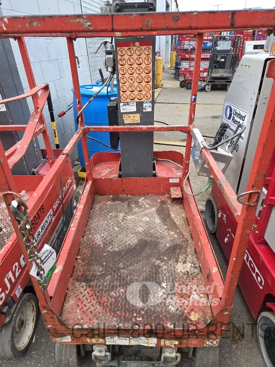 2018 Skyjack SJ12 Self-Propelled One-Person Lift