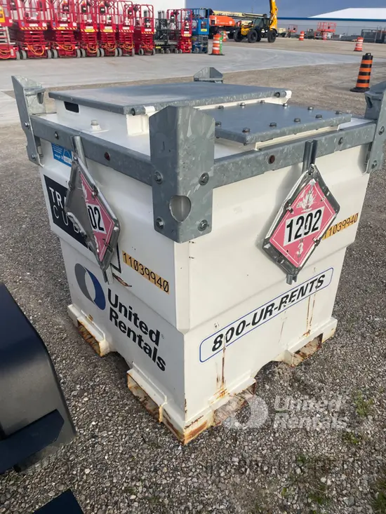 2020 Western Global 10TCG Fuel Tank