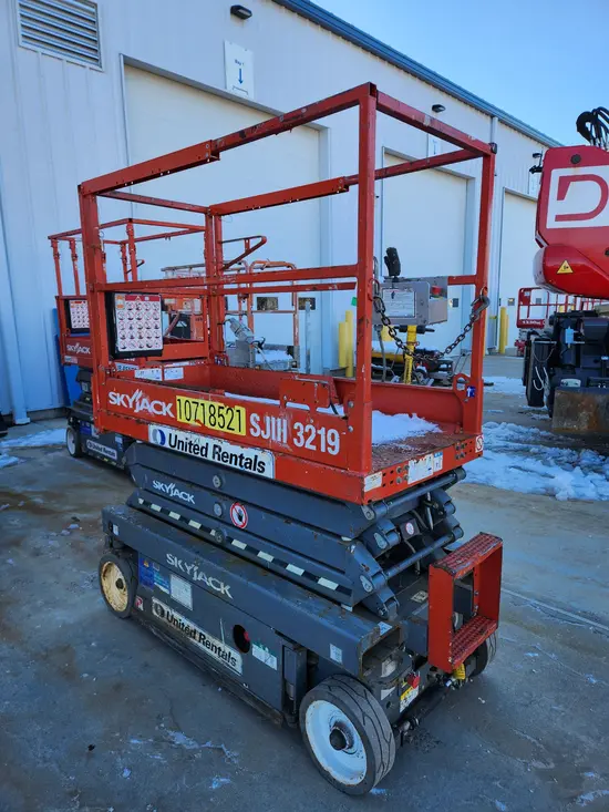 2018 Skyjack SJIII3219 Scissor Lift