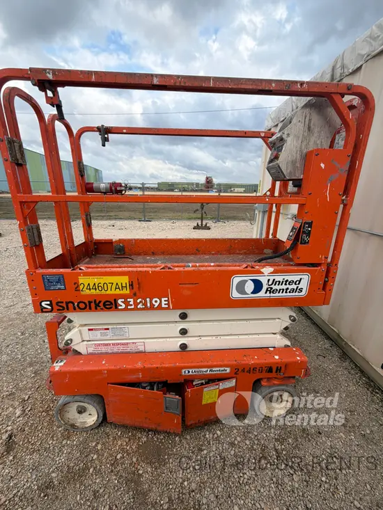 2020 Snorkel S3219E Scissor Lift