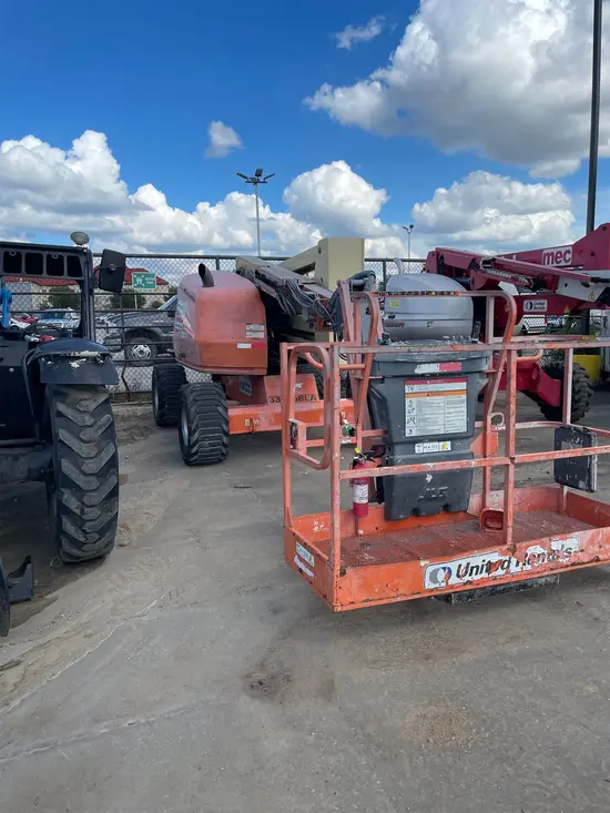 2016 JLG 450AJ Articulating Boom Lift