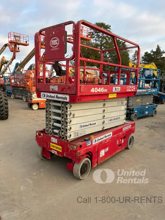 2017 MEC 4046SE Scissor Lift