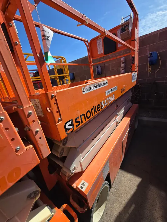 2018 Snorkel S4726E Scissor Lift