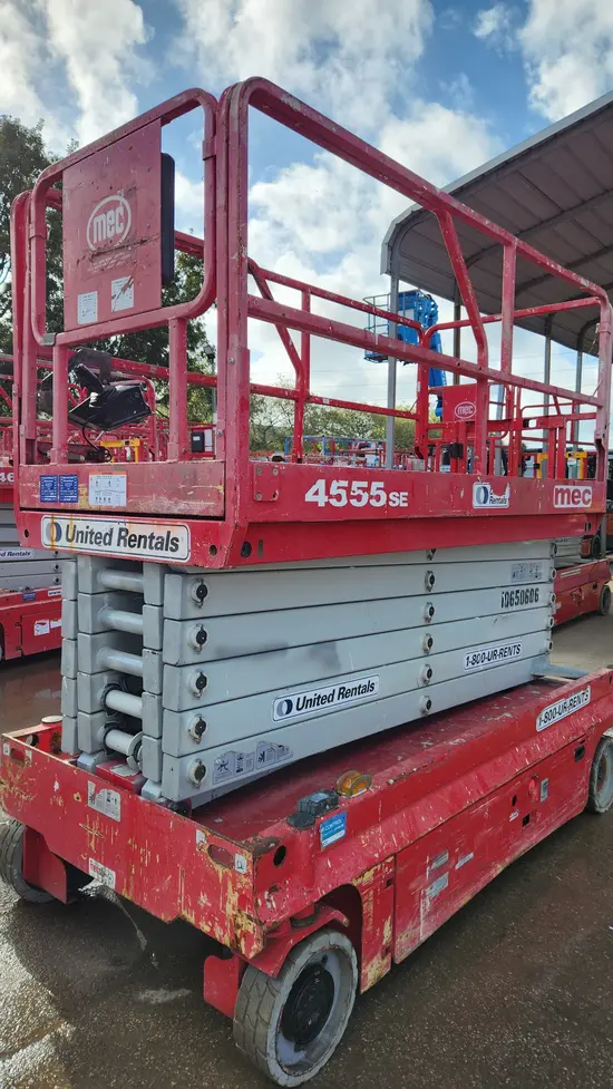 2017 MEC 4555SE Scissor Lift