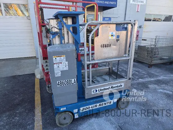 2017 Genie GR-15 Self-Propelled One-Person Lift