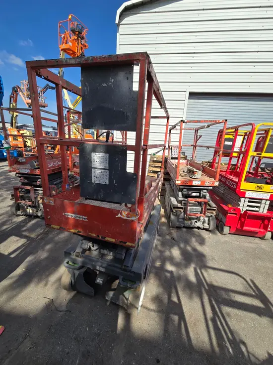 2014 Skyjack SJIII3219 Scissor Lift