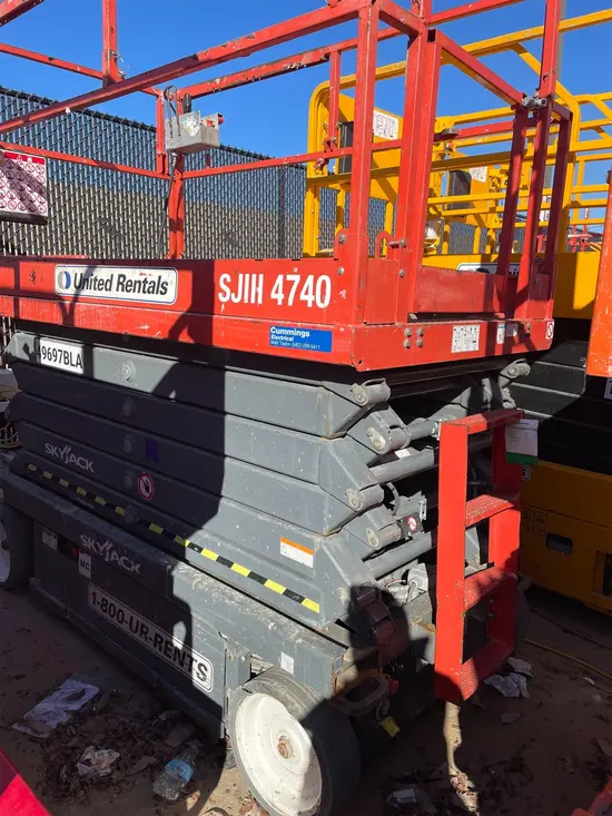 2017 Skyjack SJIII4740 Scissor Lift