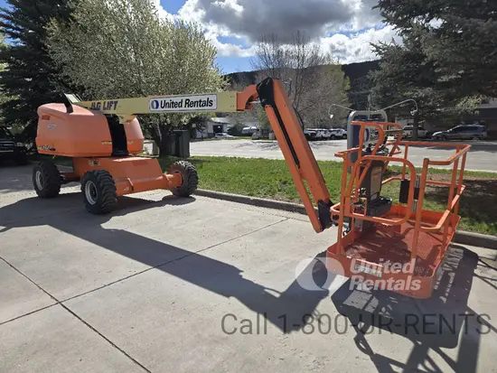 2017 JLG 460SJ Boom Lift