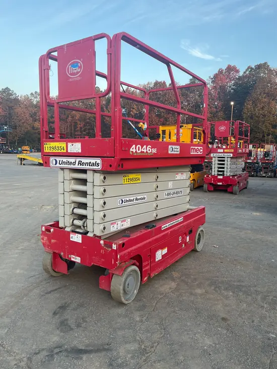 2021 MEC 4046SE Scissor Lift