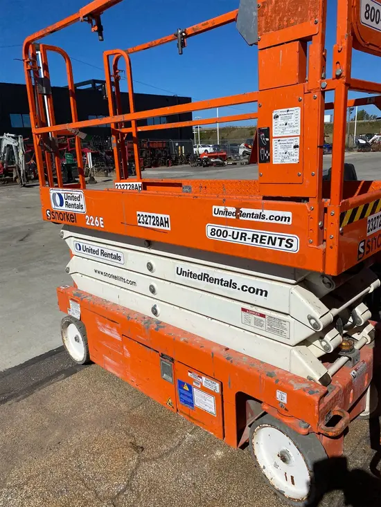 2019 Snorkel S3226E Scissor Lift