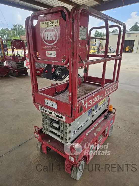 2018 MEC 1330SE Scissor Lift