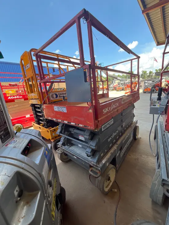 2017 Skyjack SJIII4632 Scissor Lift