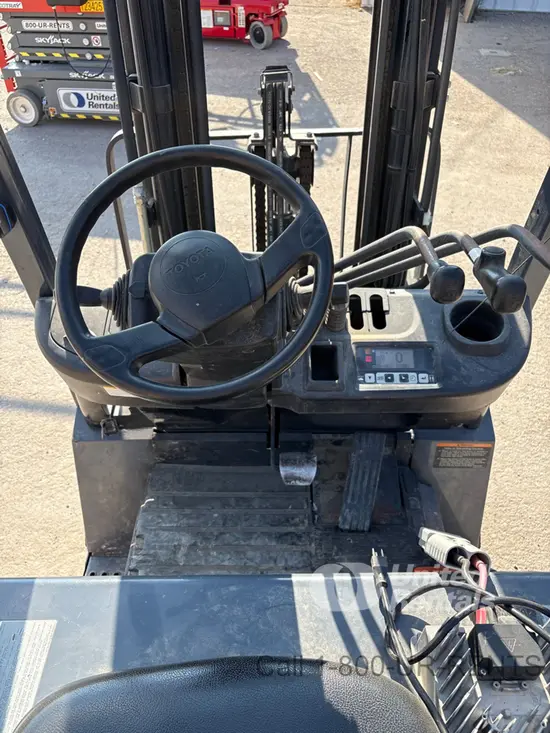 2018 Toyota 8FBCU25 Warehouse Forklift