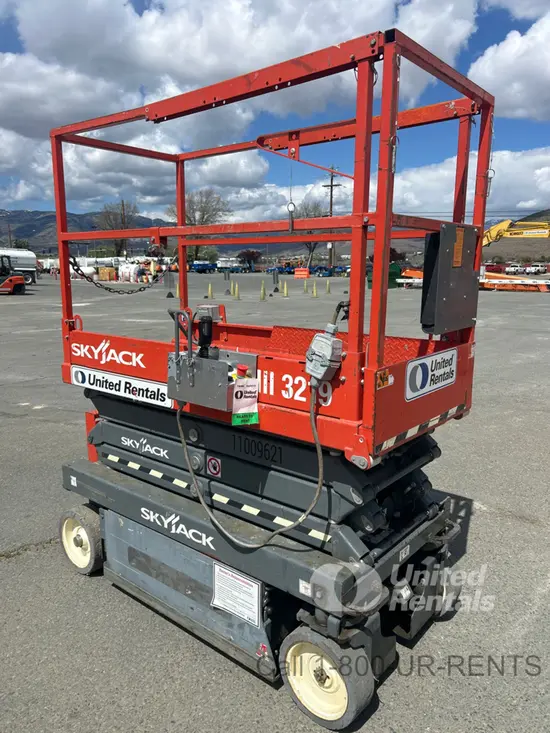 2019 Skyjack SJIII3219 Scissor Lift