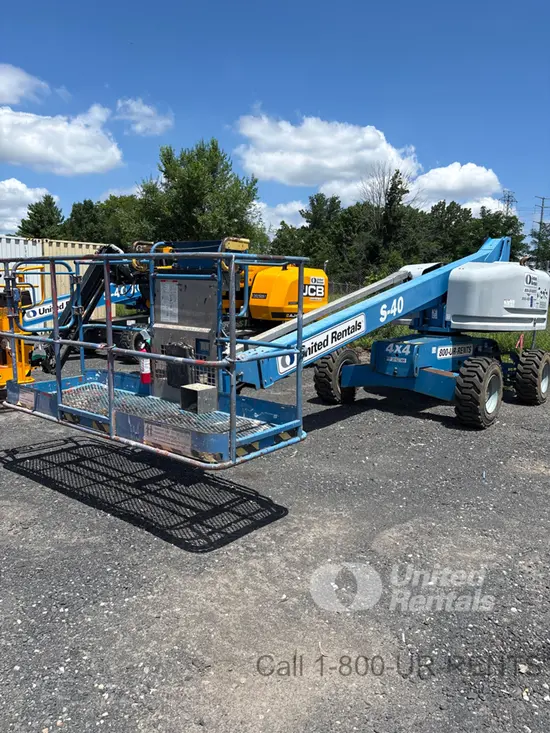 2017 Genie S-40 Boom Lift