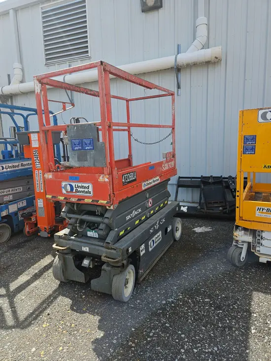 2017 Skyjack SJIII3219 Scissor Lift