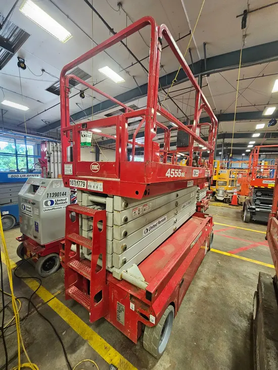 2018 MEC 4555SE Scissor Lift