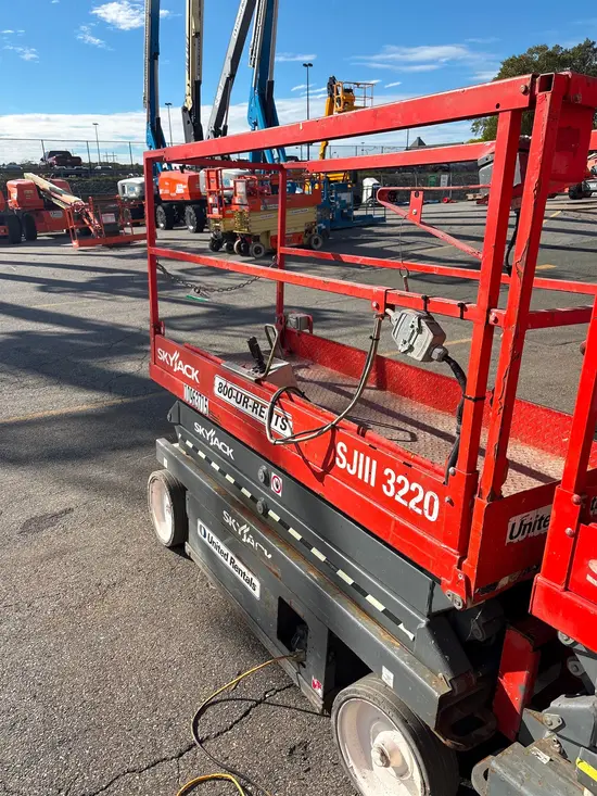 2019 Skyjack SJIII3220 Scissor Lift