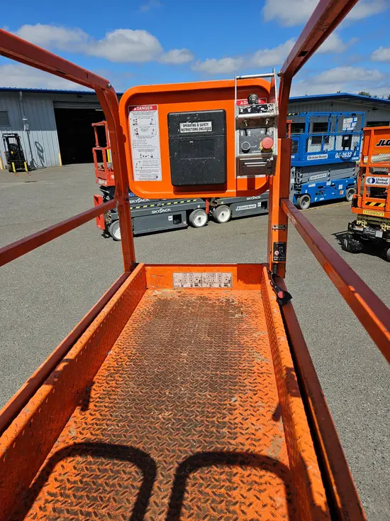 2019 Snorkel S3219E Scissor Lift