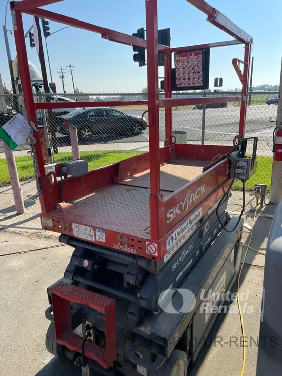 2018 Skyjack SJIII3219 Scissor Lift